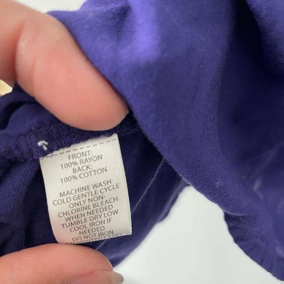 Loft purple size large shirt with two pockets on the chest - Picture 4 of 4